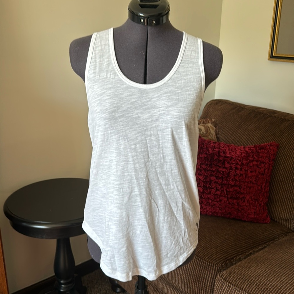EUC! Victoria’s Secret Pink Twist Racerback Tank